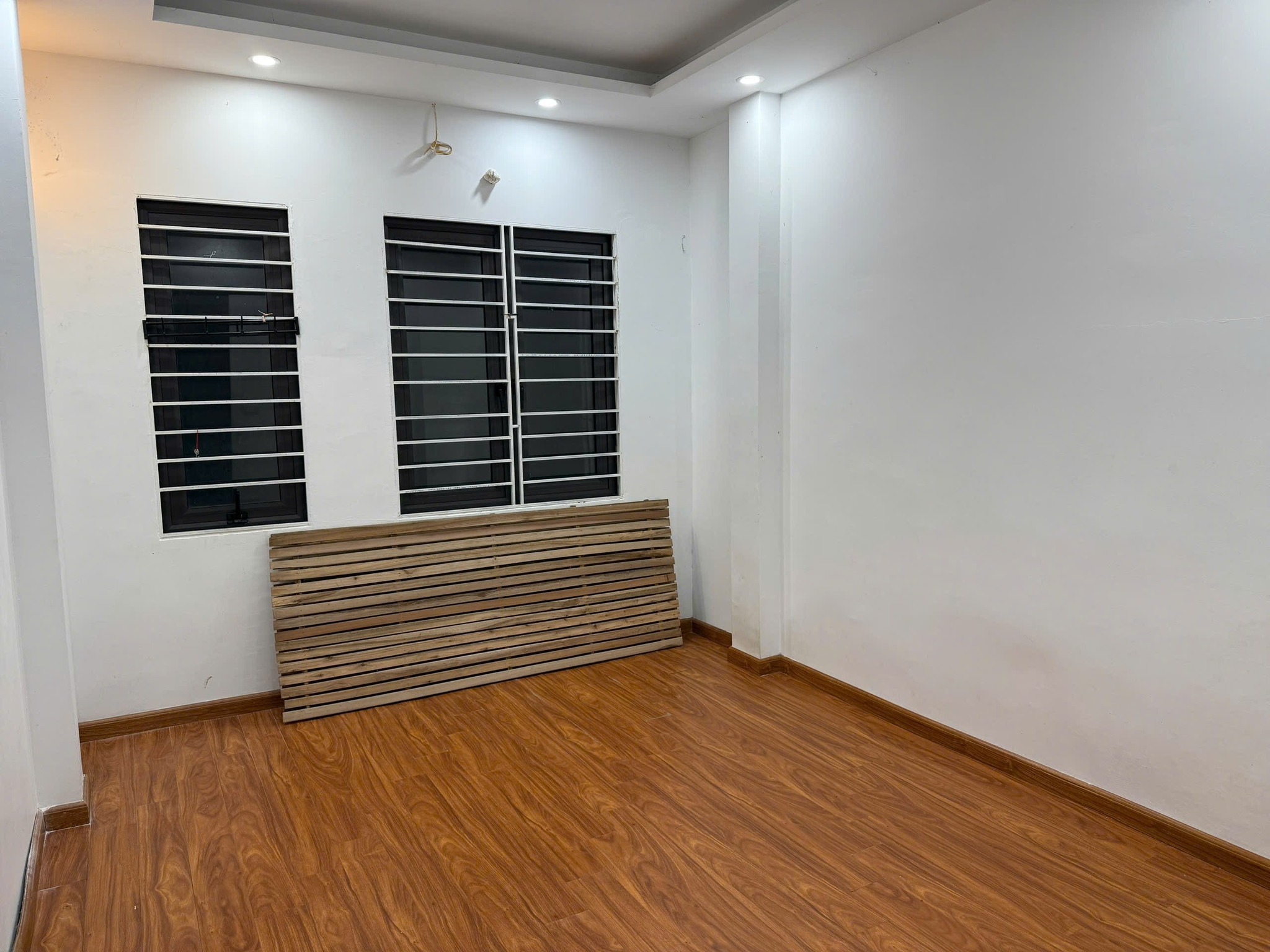 Cho thuê nhà ngõ ô tô Hoàng Mai, 6 tầng, 60m2, 5 PN, 5 WC, 35 Triệu/tháng - Ảnh 3